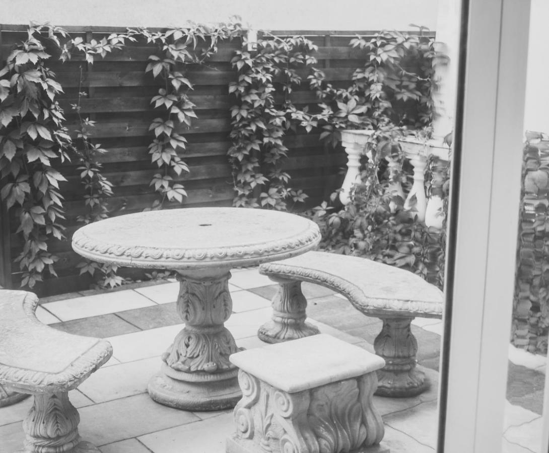 Magic Garden Hostel Kaliszki Екстериор снимка