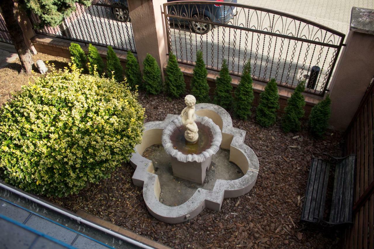 Magic Garden Hostel Kaliszki Екстериор снимка